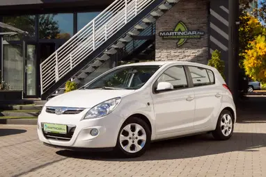 HYUNDAI I20 1.25 DOHC Comfort Pure White ++ Szivó Benzin ++ 5 literes fogyasztás ++3X-s GARANCIA !!