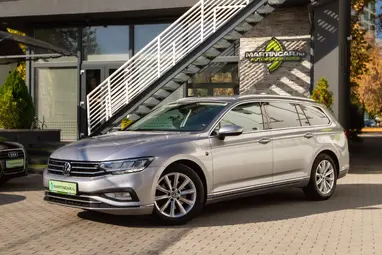 VOLKSWAGEN PASSAT VIII Variant 2.0 TDI SCR Elegance DSG Eredeti Magyar +Full Szervizelt +ÁFÁ-s +Prémium állapot !!