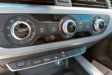 AUDI A5 2.0 TFSI Design S-tronic Végig vezetett szervizkönyv + Bang&Olufsen + ParkPilot + 360 Kamera + GARANCIA!
