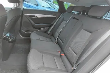HYUNDAI I40 1.7 CRDi LP Premium Vezetett szervizkönyv + Friss KPM Vizsga + 2x-es GARANCIA!!