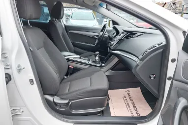 HYUNDAI I40 1.7 CRDi LP Premium Vezetett szervizkönyv + Friss KPM Vizsga + 2x-es GARANCIA!!