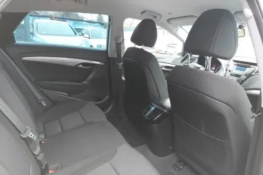HYUNDAI I40 1.7 CRDi LP Premium Vezetett szervizkönyv + Friss KPM Vizsga + 2x-es GARANCIA!!