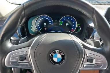 BMW 750i xDrive (Automata) Exclusive Nari Cognac + Full Vez. Sz.könyv + M Performace + Ajándék GARANCIA !!