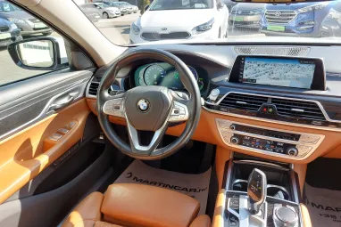 BMW 750i xDrive (Automata) Exclusive Nari Cognac + Full Vez. Sz.könyv + M Performace + Ajándék GARANCIA !!