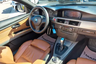 BMW 320d (Automata) Full Extra + Gyári Fényezés + Végig Vez. Szervízkönyv + 2X-s GARANCIA !!