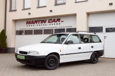 OPEL ASTRA F Caravan 1.4 Classic Start GL Eredeti Magyar Auto + Megkímélt állapot + Vonóhorog + 2X-s GARANCIA !!