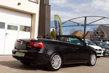 VOLKSWAGEN EOS 2.0 FSI Highline Deep Red Nappa Leather + Full Extra + Teljes Szervíz + 2X-s GARANCIA !!