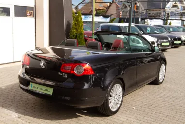 VOLKSWAGEN EOS 2.0 FSI Highline Deep Red Nappa Leather + Full Extra + Teljes Szervíz + 2X-s GARANCIA !!