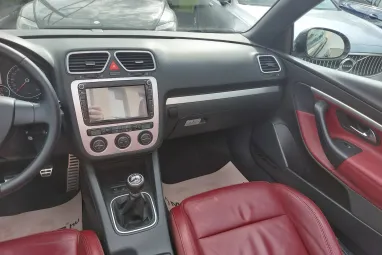 VOLKSWAGEN EOS 2.0 FSI Highline Deep Red Nappa Leather + Full Extra + Teljes Szervíz + 2X-s GARANCIA !!