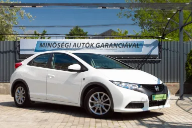 HONDA CIVIC 1.4 Comfort Orchid White Pearl + Friss Szervíz + 2X-s GARANCIA !!
