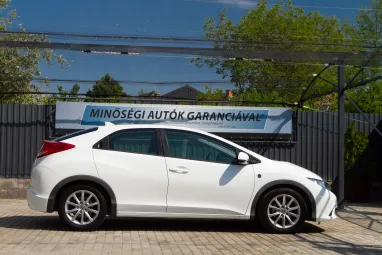 HONDA CIVIC 1.4 Comfort Orchid White Pearl + Friss Szervíz + 2X-s GARANCIA !!