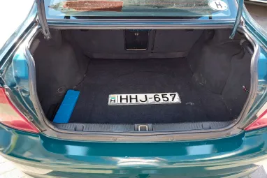 OPEL VECTRA 1.6 16V Elegance Igényes Eredeti Magyar Autó + Magasan felszerelt + 2X-s GARANCIA !!