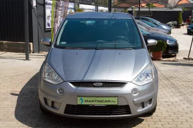 FORD S-MAX 1.8 TDCi Trend Moondost Silver Metalic + 7 személy + 2X-s GARANCIA !!