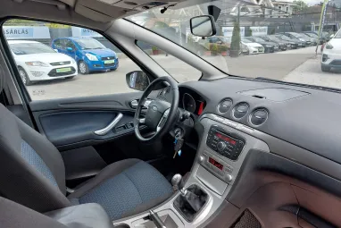 FORD S-MAX 1.8 TDCi Trend Moondost Silver Metalic + 7 személy + 2X-s GARANCIA !!
