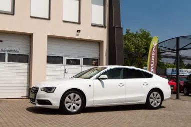 AUDI A5 Sportback 1.8 TFSI Eredeti Magyar Auto +Teljes Full Nagy Szervíz +2X-s GARANCIA !!